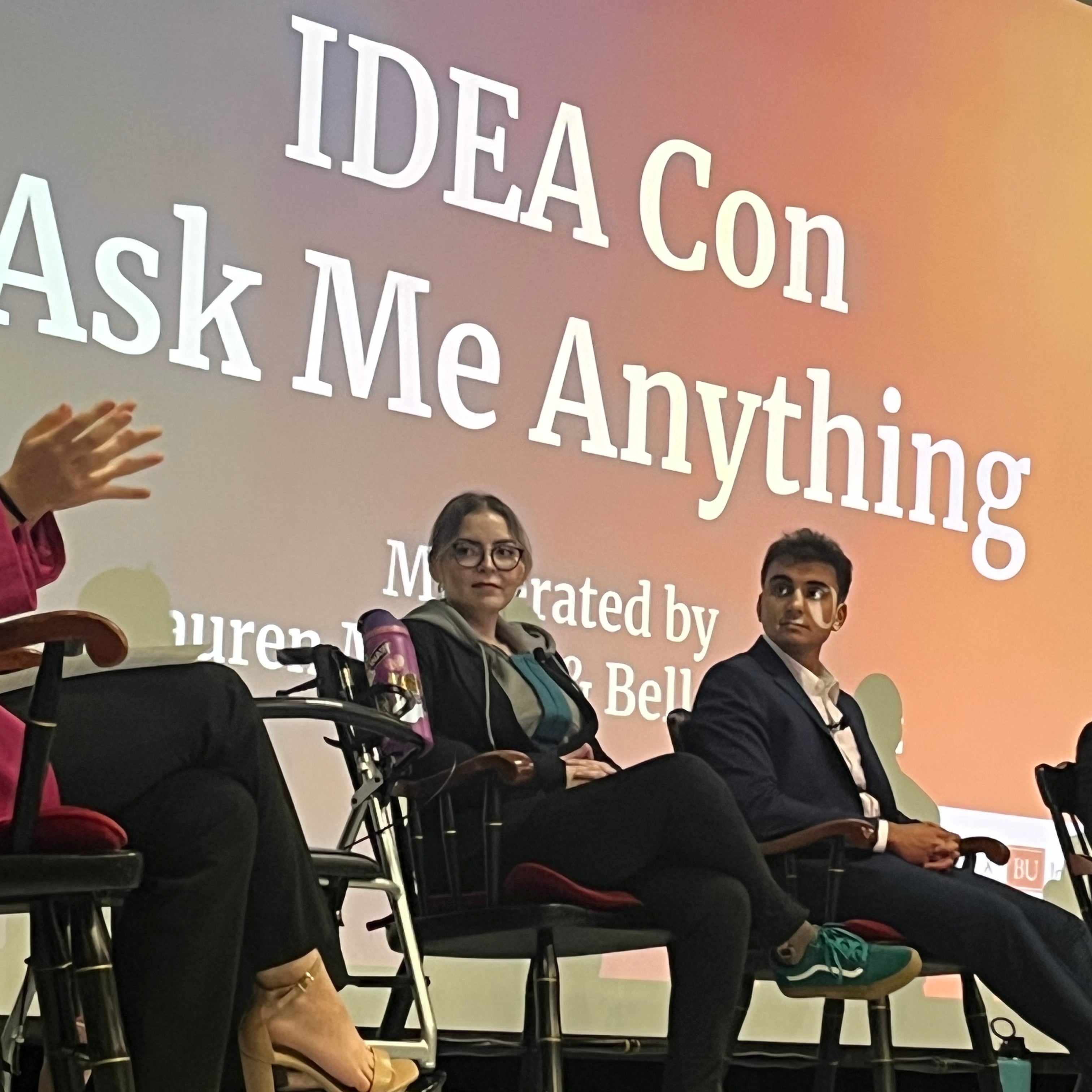 Sandi on panel